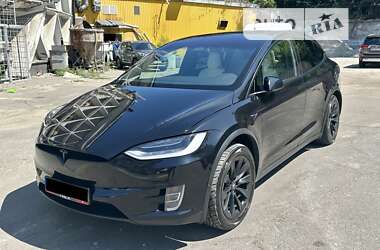 Позашляховик / Кросовер Tesla Model X 2017 в Києві