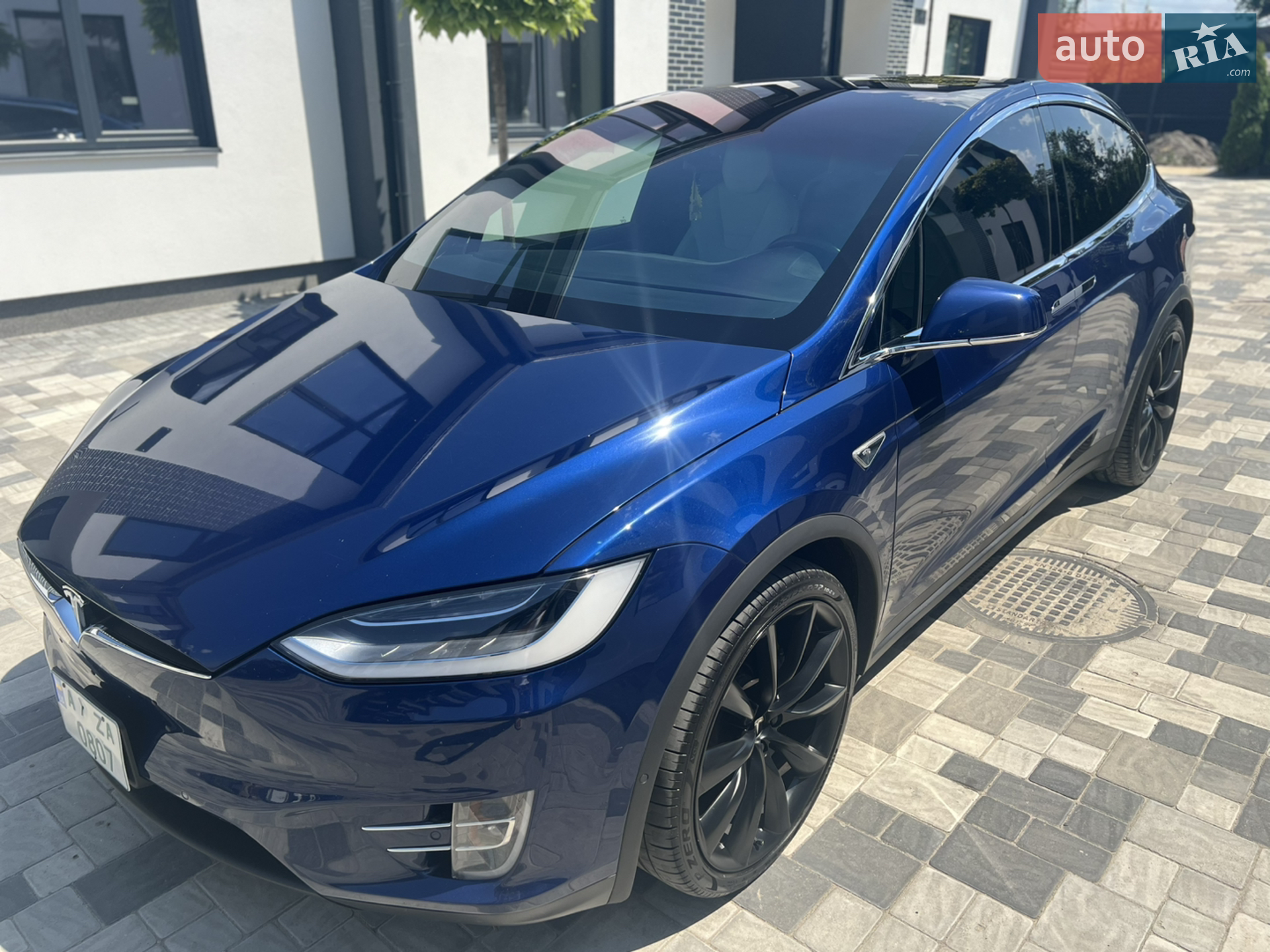 2016 Tesla Model X - мініатюра 4