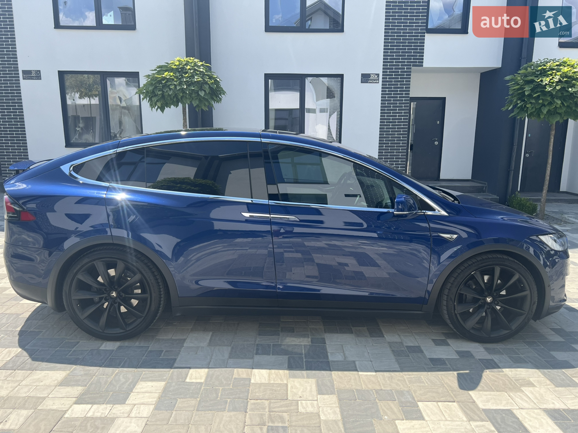2016 Tesla Model X - мініатюра 15