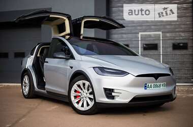 Позашляховик / Кросовер Tesla Model X 2016 в Києві