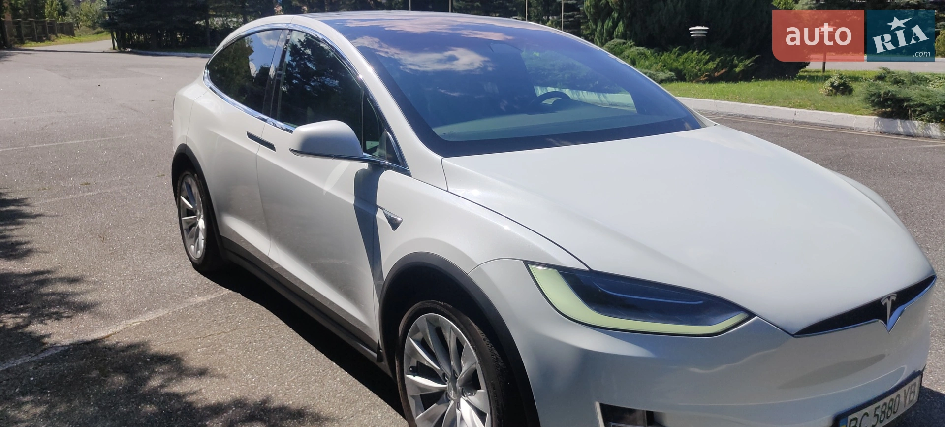 2020 Tesla Model X - фото 1
