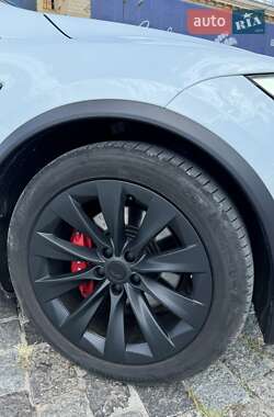 Позашляховик / Кросовер Tesla Model X 2019 в Харкові