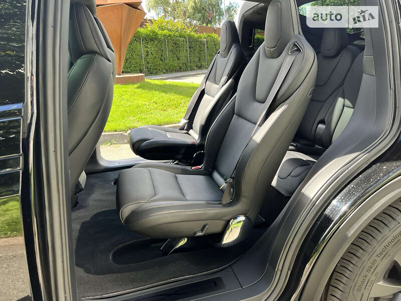 Позашляховик / Кросовер Tesla Model X 2022 в Києві фото 60 Позашляховик / Кросовер Tesla Model X 2022 в Києві