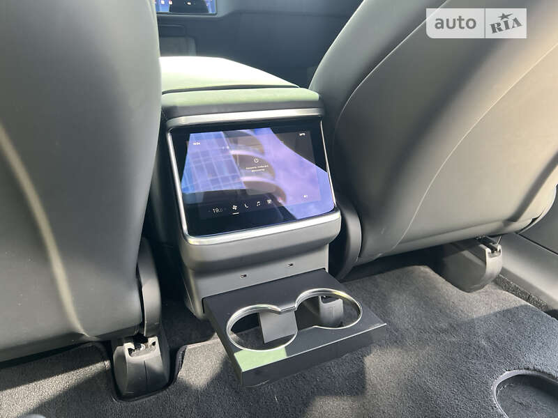 Позашляховик / Кросовер Tesla Model X 2022 в Києві фото 62 Позашляховик / Кросовер Tesla Model X 2022 в Києві
