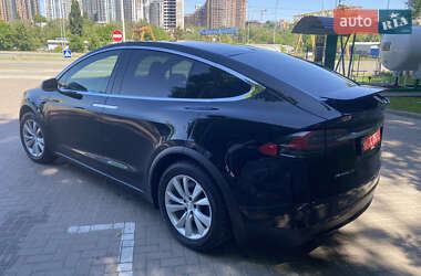Внедорожник / Кроссовер Tesla Model X 2017 в 