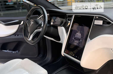 Внедорожник / Кроссовер Tesla Model X 2018 в Львове