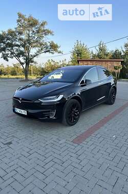 Внедорожник / Кроссовер Tesla Model X 2017 в Золочеве