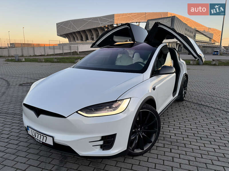 Внедорожник / Кроссовер Tesla Model X 2020 в Львове