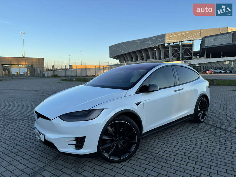 Внедорожник / Кроссовер Tesla Model X 2020 в Львове