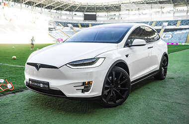 Внедорожник / Кроссовер Tesla Model X 2017 в Одессе