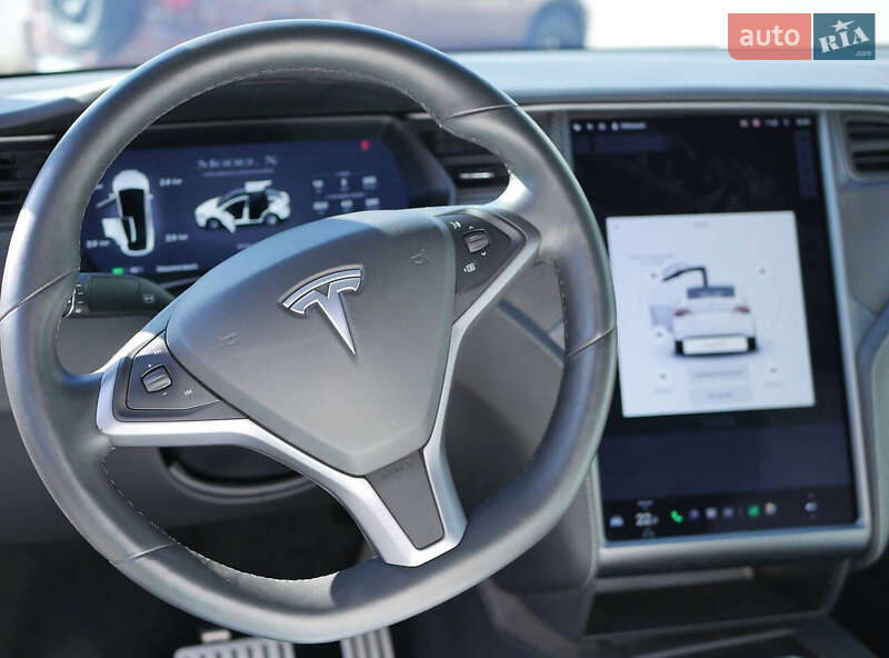Позашляховик / Кросовер Tesla Model X 2020 в Києві