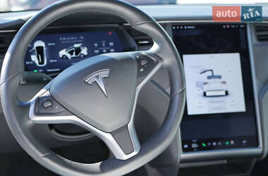Внедорожник / Кроссовер Tesla Model X 2020 в 