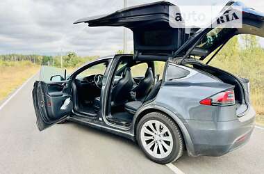 Внедорожник / Кроссовер Tesla Model X 2017 в Киеве