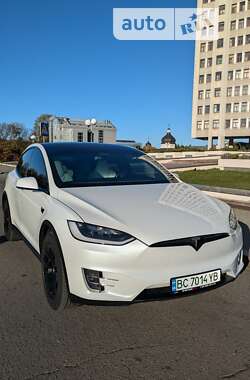 Внедорожник / Кроссовер Tesla Model X 2018 в Львове