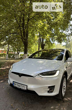 Внедорожник / Кроссовер Tesla Model X 2017 в Подольске