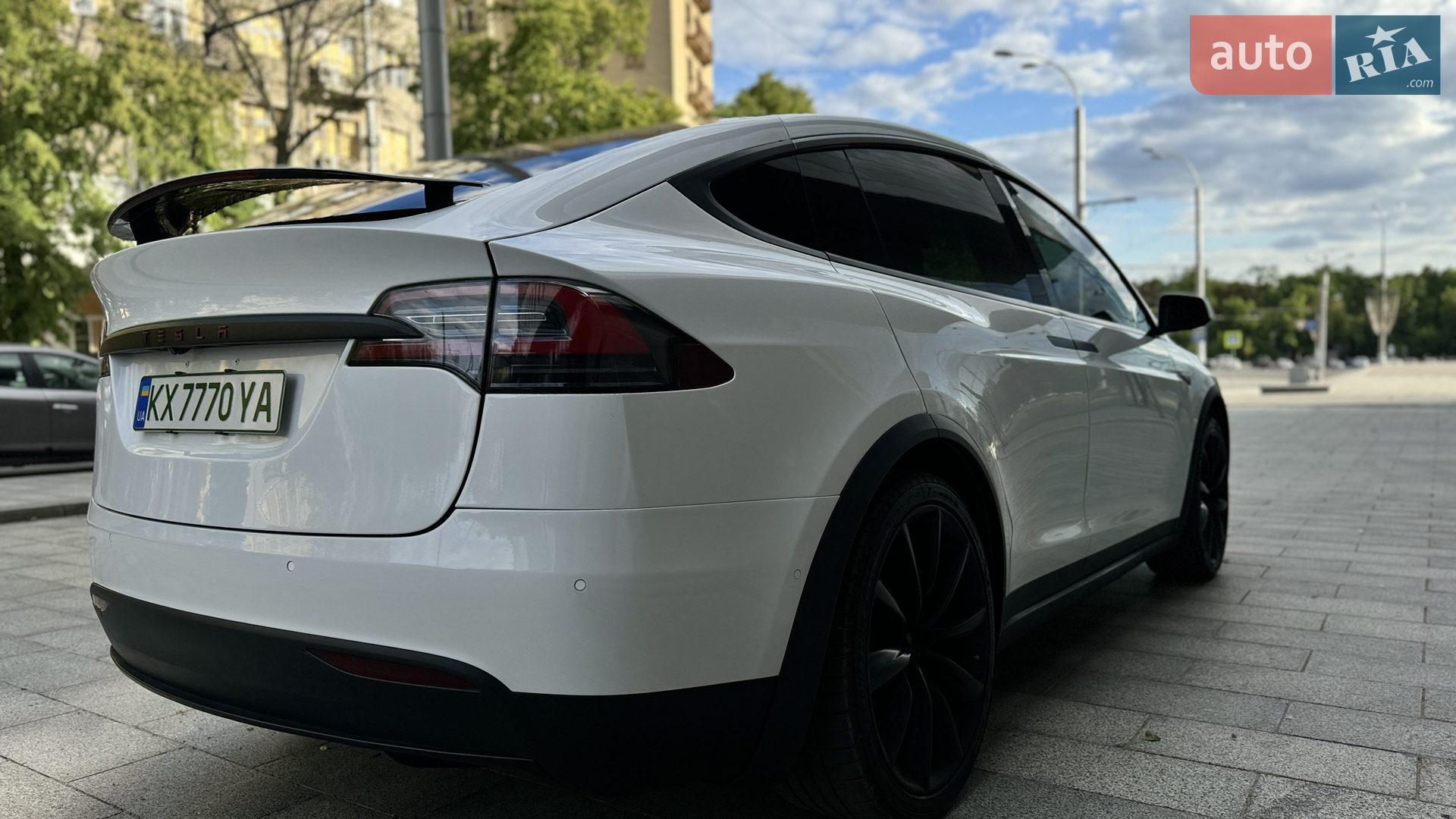 2016 Tesla Model X - мініатюра 8