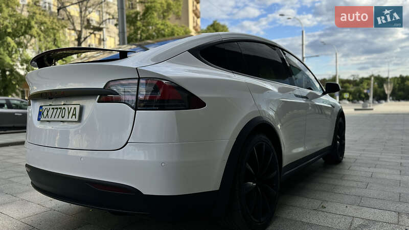 Внедорожник / Кроссовер Tesla Model X 2016 в Харькове фото 8 Внедорожник / Кроссовер Tesla Model X 2016 в Харькове