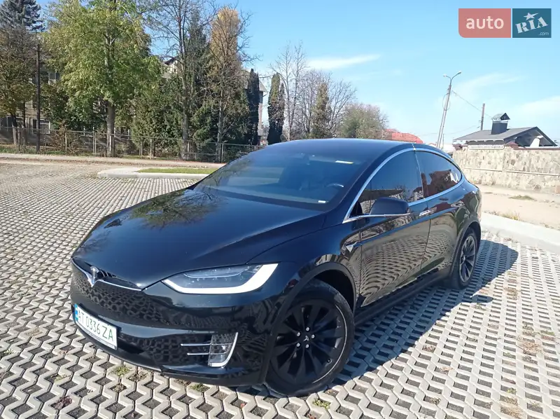 Tesla Model X 2017