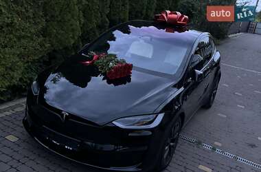 Позашляховик / Кросовер Tesla Model X 2023 в 