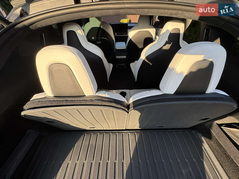 Позашляховик / Кросовер Tesla Model X 2023 в Києві