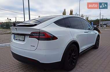 Позашляховик / Кросовер Tesla Model X 2017 в Києві