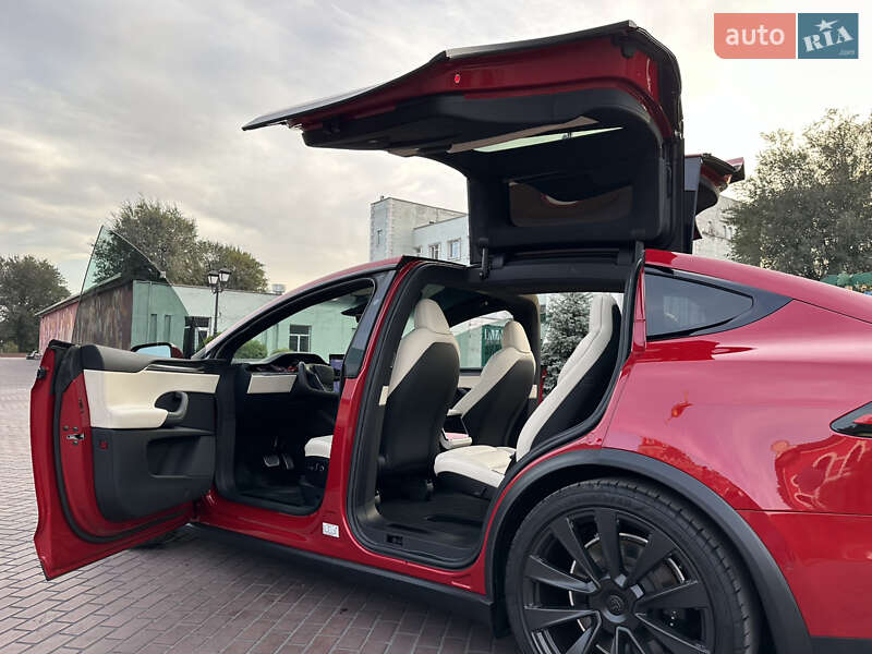 Позашляховик / Кросовер Tesla Model X 2022 в Дніпрі