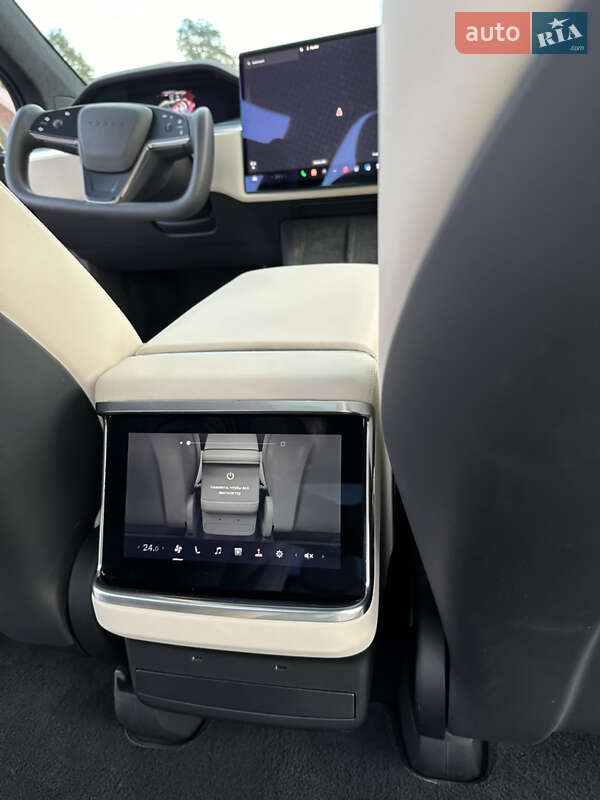 Позашляховик / Кросовер Tesla Model X 2022 в Дніпрі