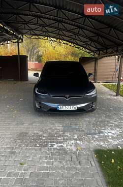 Позашляховик / Кросовер Tesla Model X 2018 в Кривому Розі