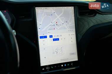 Внедорожник / Кроссовер Tesla Model X 2019 в Киеве