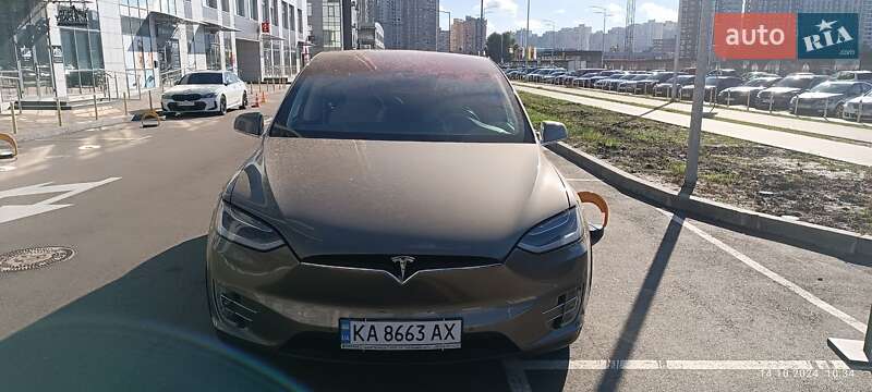 Tesla Model X 2016