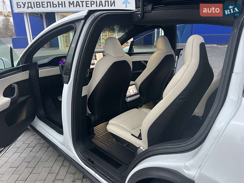 Позашляховик / Кросовер Tesla Model X 2023 в Києві