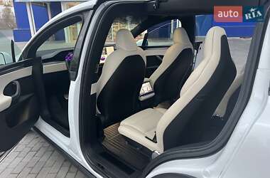 Позашляховик / Кросовер Tesla Model X 2023 в 