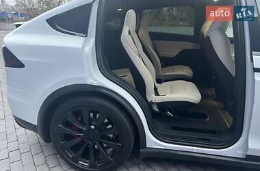 Позашляховик / Кросовер Tesla Model X 2023 в 