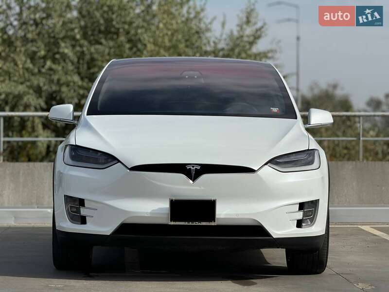 Позашляховик / Кросовер Tesla Model X 2017 в Білій Церкві