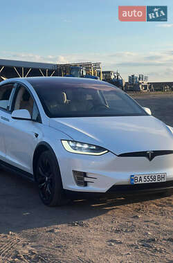 Внедорожник / Кроссовер Tesla Model X 2017 в Кропивницком