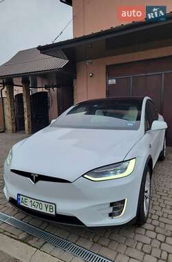 Внедорожник / Кроссовер Tesla Model X 2018 в Кривом Роге