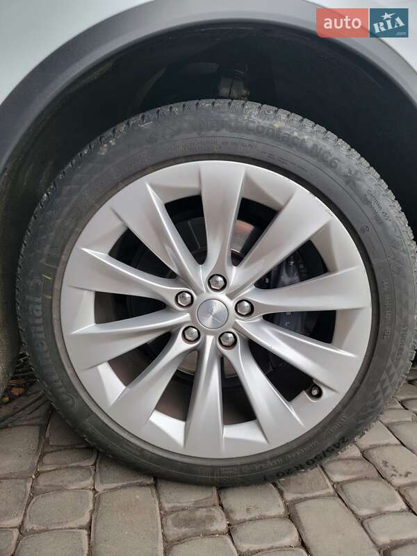 Позашляховик / Кросовер Tesla Model X 2018 в Кривому Розі фото 24 Позашляховик / Кросовер Tesla Model X 2018 в Кривому Розі