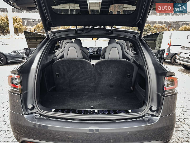 Позашляховик / Кросовер Tesla Model X 2021 в Дніпрі
