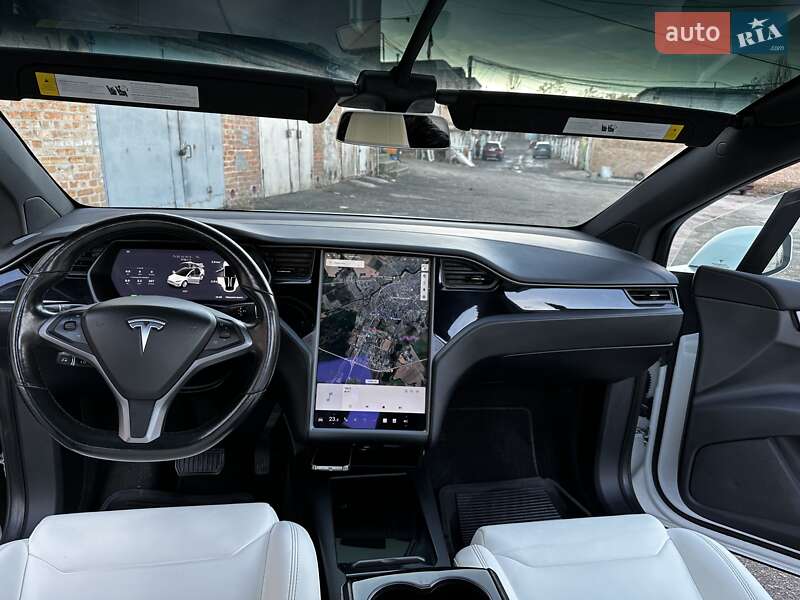 Позашляховик / Кросовер Tesla Model X 2018 в Білій Церкві