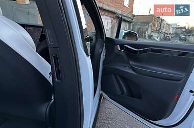 Позашляховик / Кросовер Tesla Model X 2018 в Білій Церкві