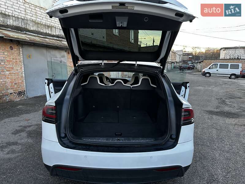 Позашляховик / Кросовер Tesla Model X 2018 в Білій Церкві