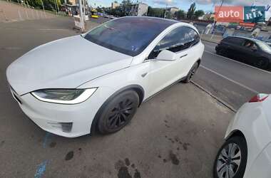 Внедорожник / Кроссовер Tesla Model X 2016 в 