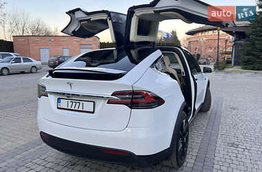 Внедорожник / Кроссовер Tesla Model X 2016 в Львове