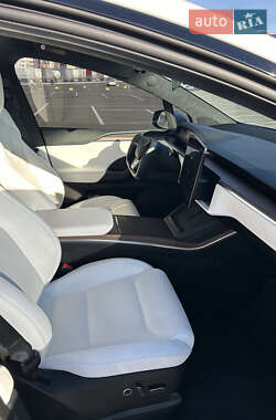 Внедорожник / Кроссовер Tesla Model X 2023 в 