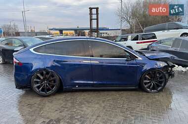 Внедорожник / Кроссовер Tesla Model X 2017 в 