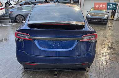Внедорожник / Кроссовер Tesla Model X 2017 в 