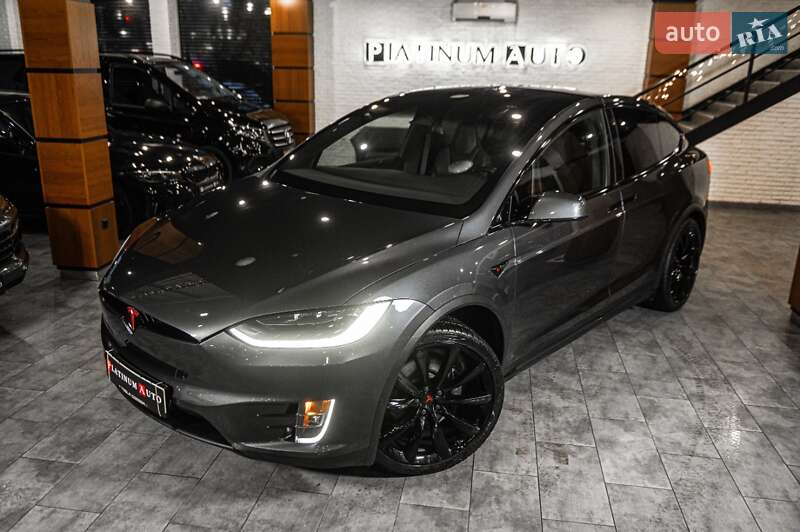 Позашляховик / Кросовер Tesla Model X 2019 в Одесі фото 8 Позашляховик / Кросовер Tesla Model X 2019 в Одесі
