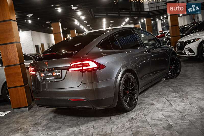 Позашляховик / Кросовер Tesla Model X 2019 в Одесі фото 11 Позашляховик / Кросовер Tesla Model X 2019 в Одесі