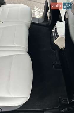 Внедорожник / Кроссовер Tesla Model X 2017 в 