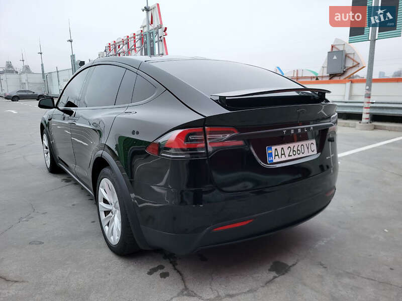 Позашляховик / Кросовер Tesla Model X 2020 в Києві
